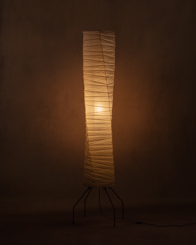 Noguchi Akari lamp